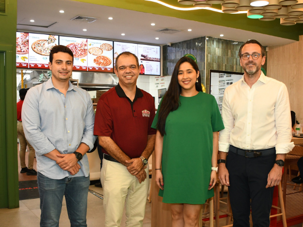 Domingo Bermúdez Turull, Jesús Ayala, Alexandra Bodden y Marcos Sánchez