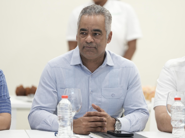 Ministro de Energía y Minas, Joel Santos