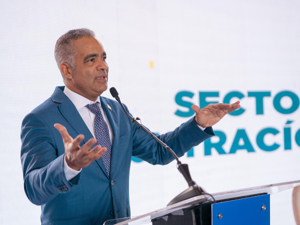 RD impulsa nueva política minera