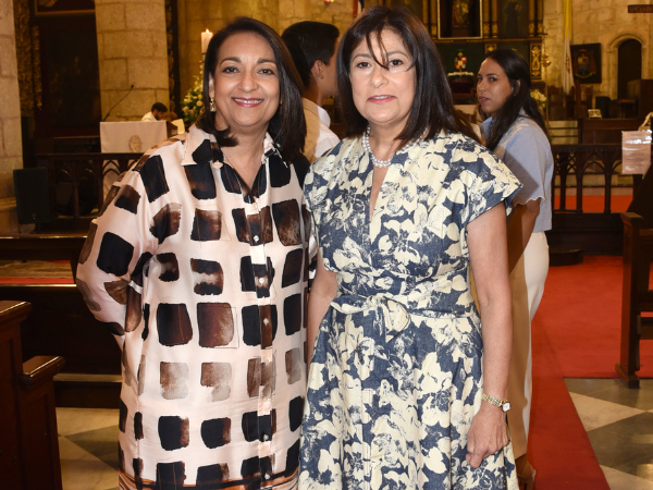  Josefina Echenique y Mireya Rizek de Núñez