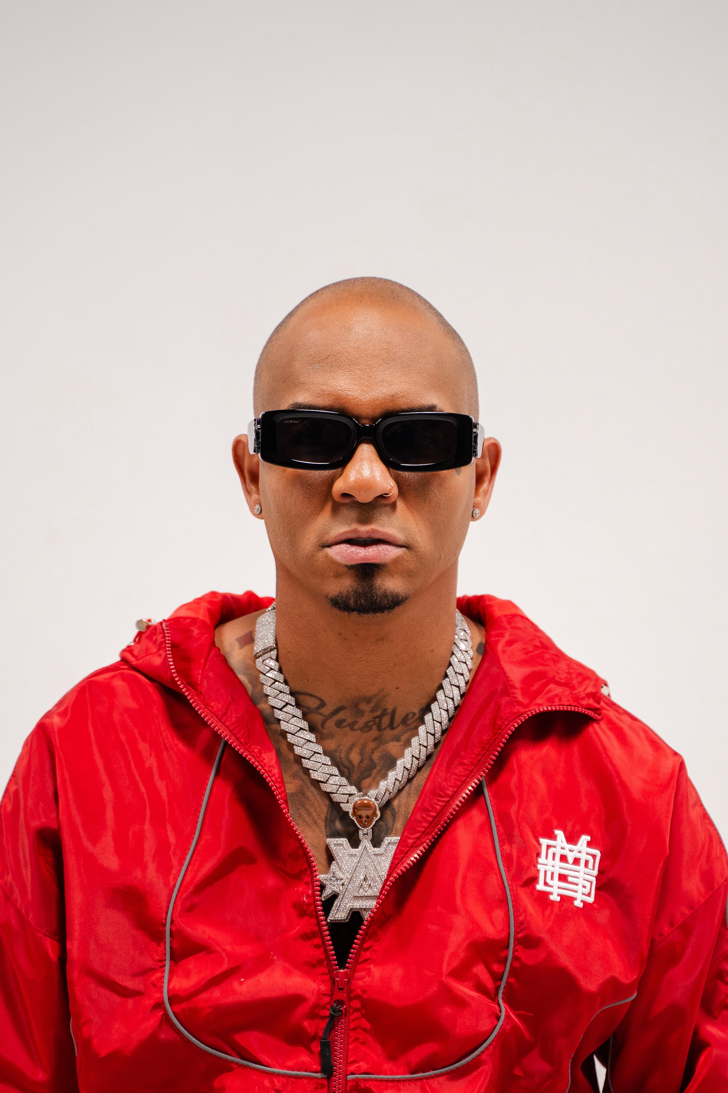 Anonimus lanza su nuevo álbum “Trapicu” y consigue el #1 global en YouTube con “Toda la vida”