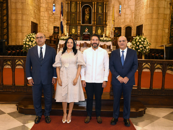AFP Crecer celebra misa