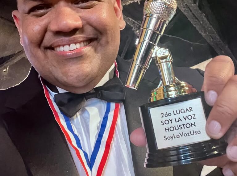 OMAR COLINA DERROCHA TALENTO EN “SOY LA VOZ USA” HOUSTON