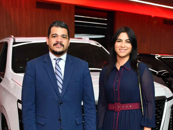 Primer Auto Show Cleaner Studio 2